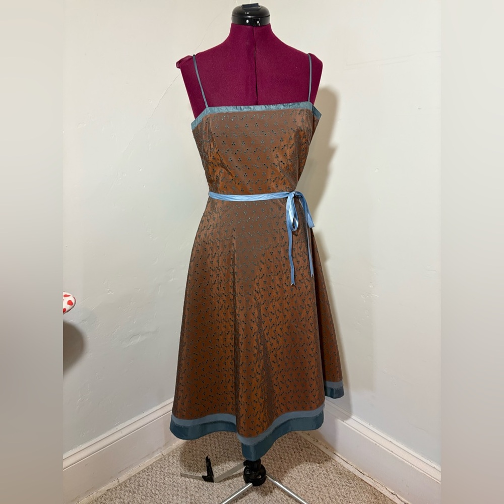 Tessuto y2k designer fit and flare look iridescent brown Blue small dance 50s